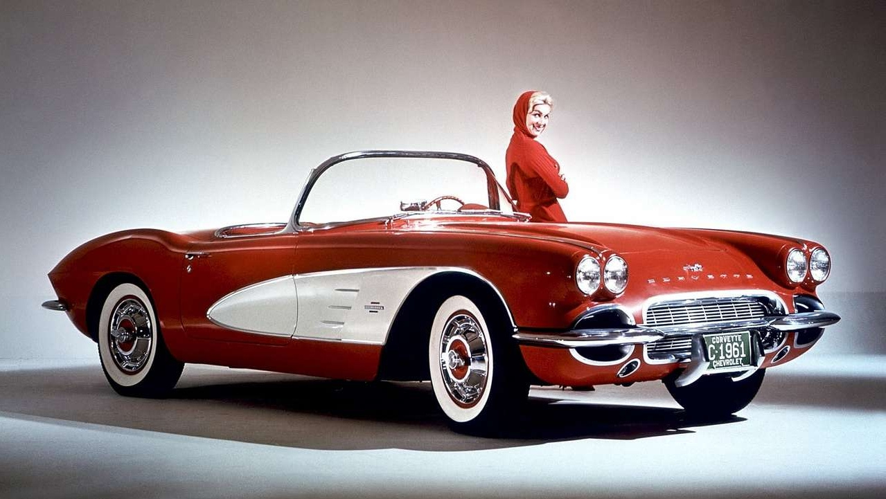 Click to Enlarge-Esc to Close Corvette Generations/C1/C1 1961 Red - White.jpg